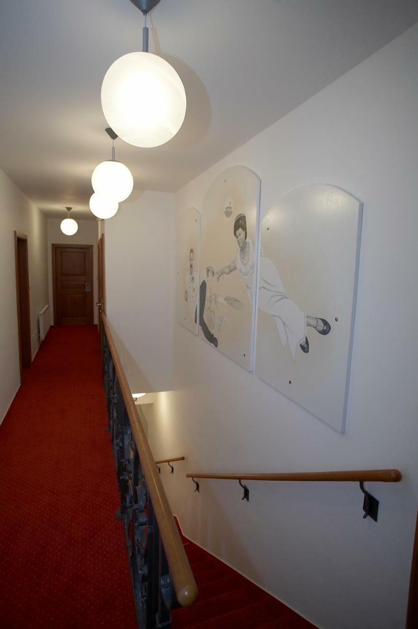 Pension Konopiste Benesov  Extérieur photo
